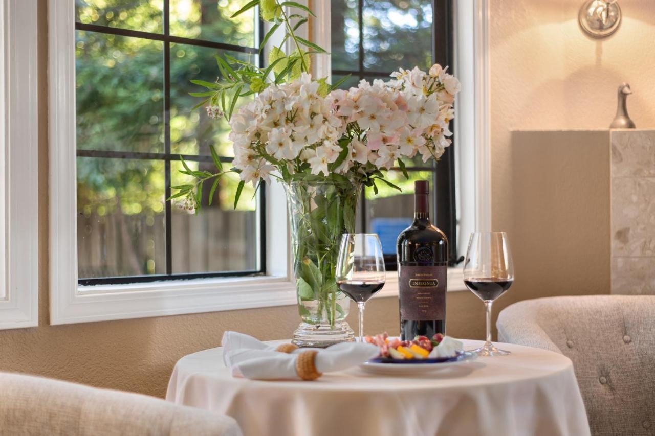 Candlelight Inn Napa Valley Экстерьер фото