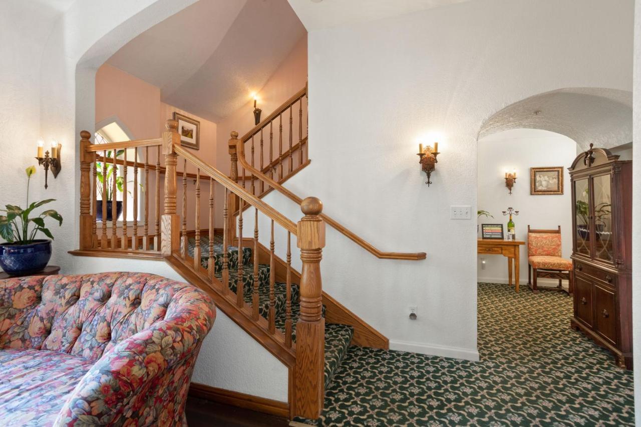 Candlelight Inn Napa Valley Экстерьер фото